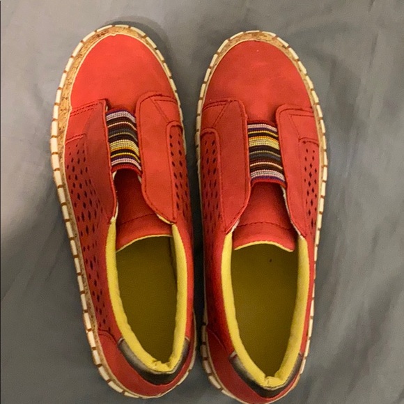 Shoes - Picture 1 of 1